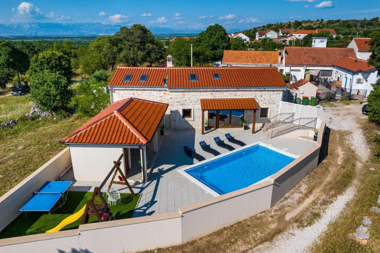 Stone Villa Miandri Sukošan Exterior foto