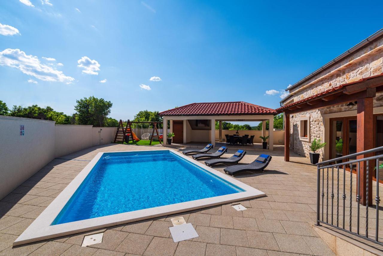 Stone Villa Miandri Sukošan Exterior foto