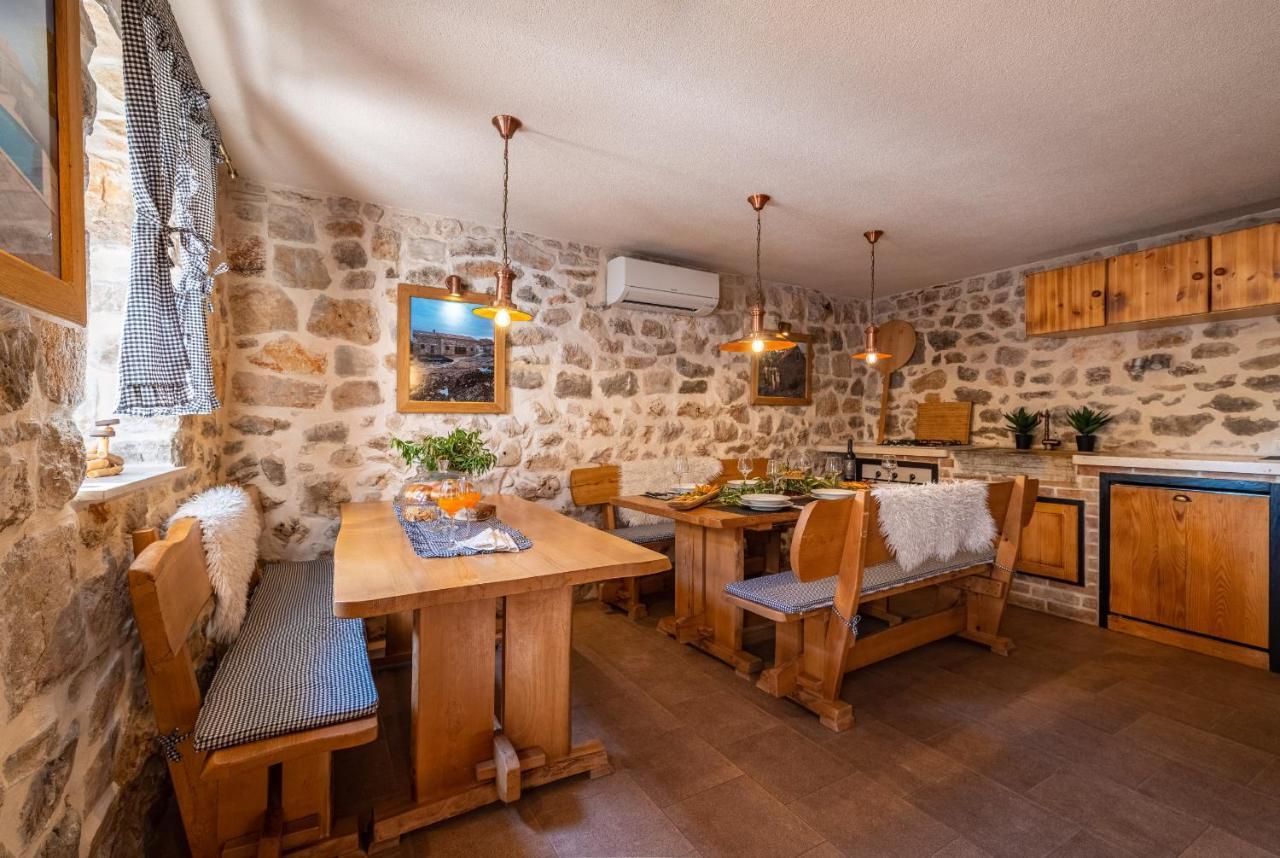 Stone Villa Miandri Sukošan Exterior foto