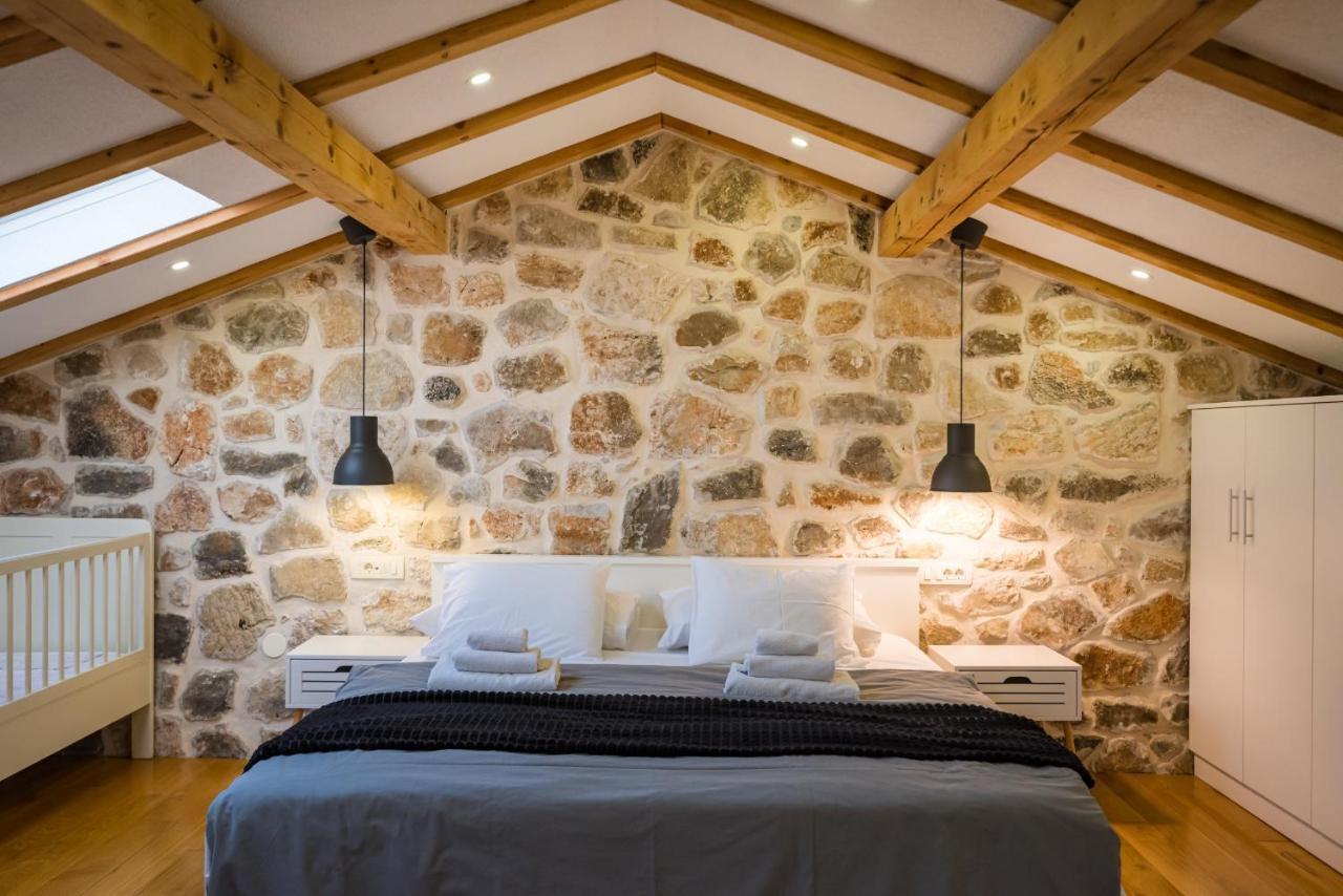Stone Villa Miandri Sukošan Exterior foto